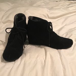 TOMS Kala Wedge Bootie in Black